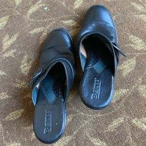 BORN black leather 8M mule